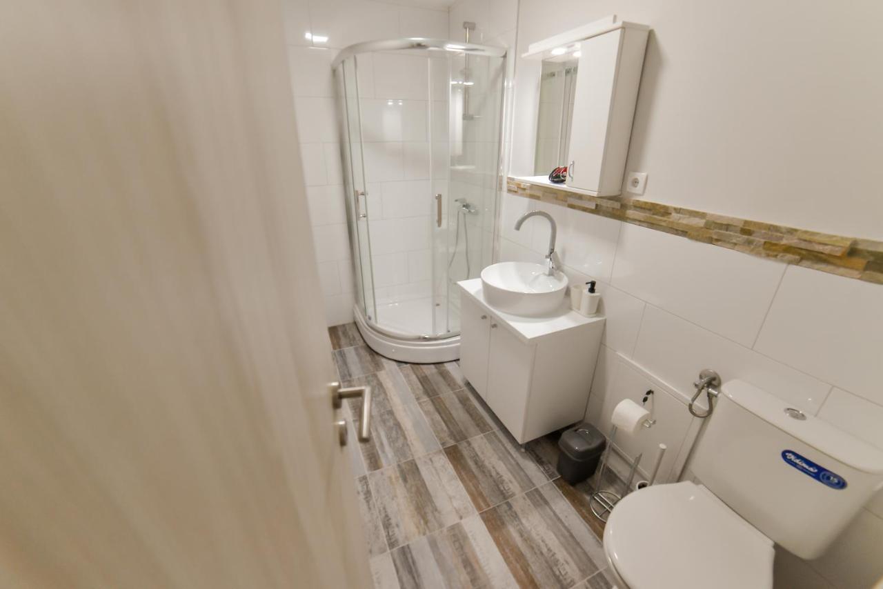 Apartmani Statik Sd スメデレヴォ エクステリア 写真
