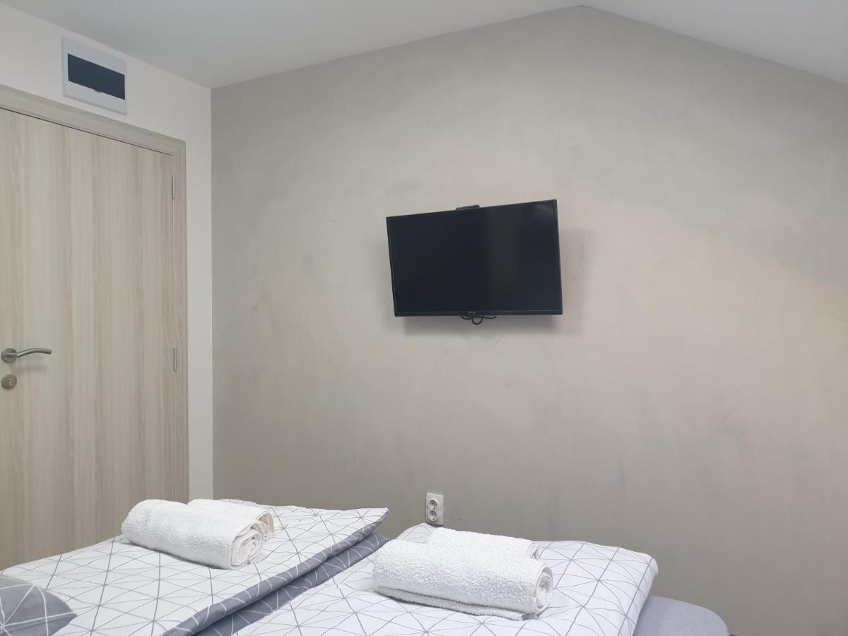 Apartmani Statik Sd スメデレヴォ エクステリア 写真